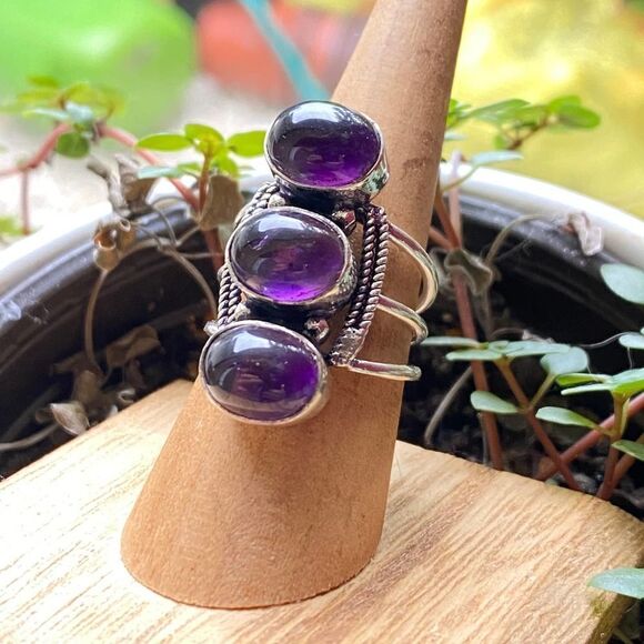 Amethyst Gemstone Sterling Silver Handmade Ring Size 7 - Picture 3 of 7